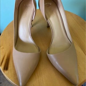 Michael Kors heels size 6